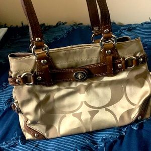 COACH SIGNATURE SATEEN LARGE CARLY HANDBAG PURSE